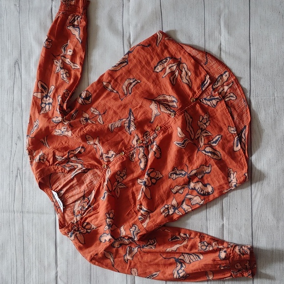 SONOMA FLORAL PEASANT STYLE BUTTON DOWN - Picture 1 of 8